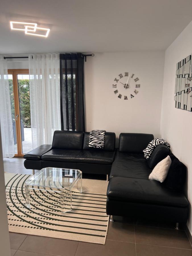 سا لووي Appartement Red Jardin Tres Calme المظهر الخارجي الصورة